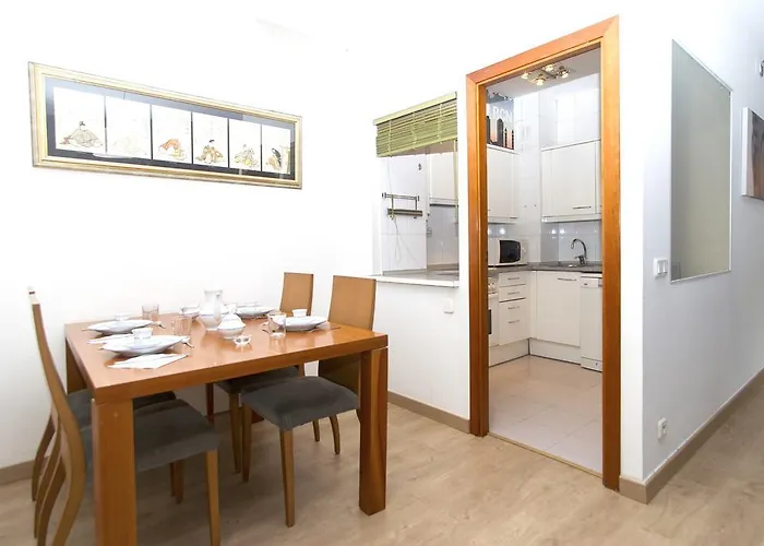 Apartment Bright Sagrada Familia