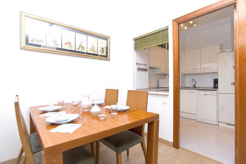 Bright Sagrada Familia Apartment *