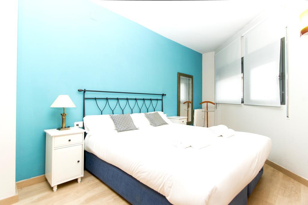 Bright Sagrada Familia Apartment *